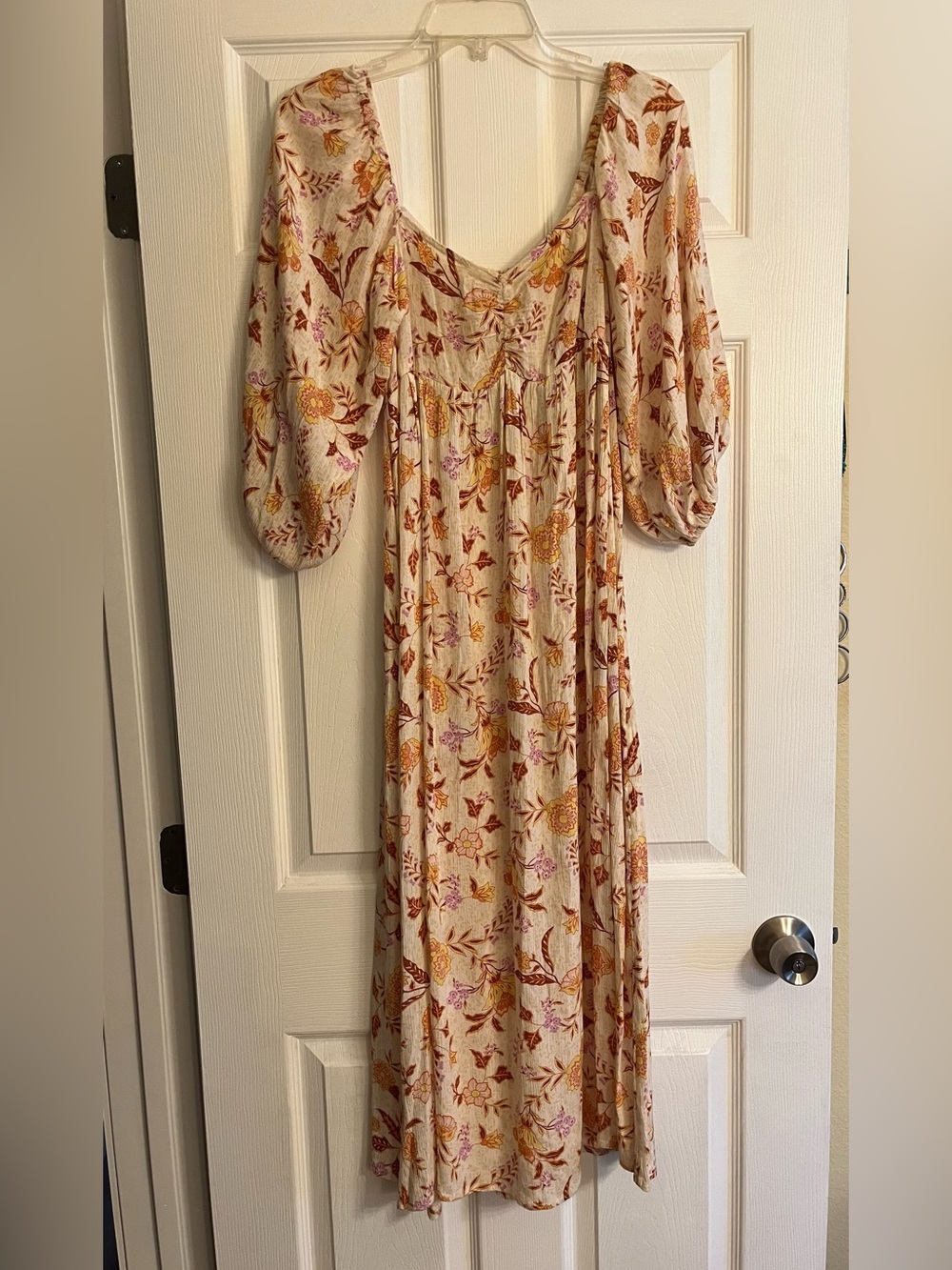 Billabong Cream Floral Puff-Sleeve Midi Dress - Picture 5 of 12